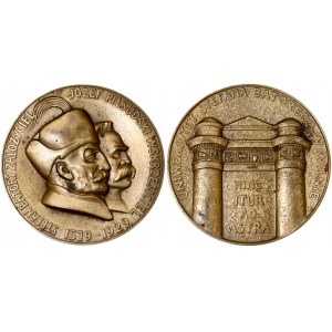 Poland Medal 350th ANNIVERSARY OF THE UNIVERSITY IN VILNIUS 1929. by Henryk Giedroyc. Averse: Two busts to the right...