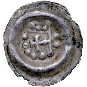 Pomorze Wschodnie, Świątopełk II Wielki 1217-1266, Brakteat guziczkowy, Av.: Ramię z proporcem na lewo, RRR.