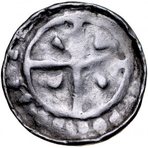 Denar krzyżowy XI w., imitacja, Av.: Mały krzyż kawalerski, Rv.: Krzyż prosty wpisany w koło, między ramionami podłóżne kropki.