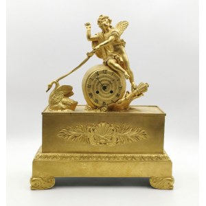 Zegar kominkowy z figurą Amora i łabędzia