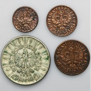 Set, Pilsudski 5 zlotys and 1-5 pennies (4 pieces).