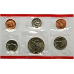 Set, USA, Three sets of proof coins, vintage set 1972 and 1988 and quaters 1998 (17 pcs.)