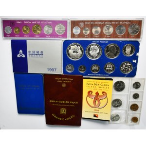 Set, Coins from around the world in sets (8 pcs.)