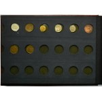 Satz, Cluster mit polnischen Münzen hauptsächlich Gold Nordic (94 Stück)