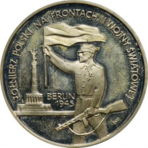 10 gold 1995 Polish Soldier on the Fronts of World War II Berlin 1945