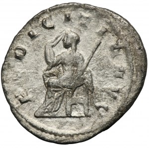 Cesarstwo Rzymskie, Herennia Etruscilla, Antoninian