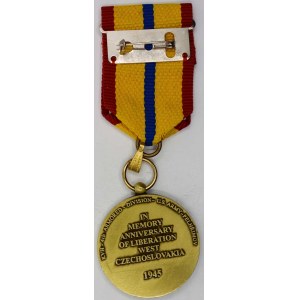 Medaile pro účastníky osvobození západního Československa 1945 - Pelhřimov. Mosaz 36 mm...