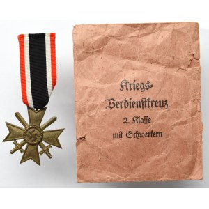 Niemcy, III Rzesza, Krzyż Zasługi Wojennej (KVK) 2 klasy z mieczami
