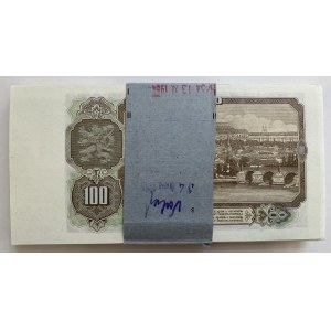 Czechoslovakia Original Bundle with 100 Banknotes 100 Korun 1953 Consecutive Numbers