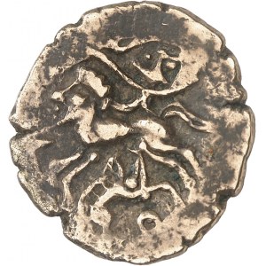 Osismes (fin du IIe s. - Ière moitié du Ier s. av. J.-C.). Statère d’or au sanglier, classe I c.120-50 av. J.-C.
