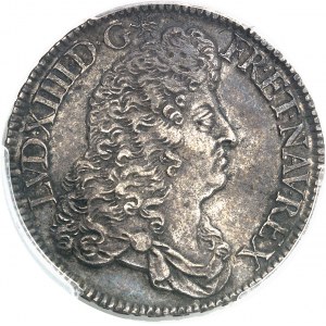 Louis XIV (1643-1715). Demi-écu à la perruque avec buste drapé à l’antique 1687, A, Paris.