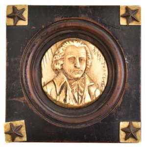 Benjamin Franklin csontból készült portréja, fa és csont keretben. / Portrait made of bone with bone and wood...