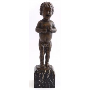 Vastagh Éva (1900-1942): Síró kisfiú. Bronz, jelzett, márvány talapzaton. 24,5 cm / Crying boy...