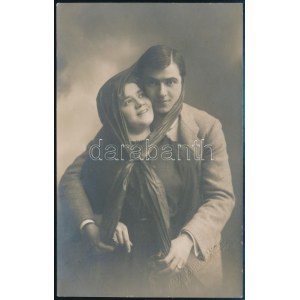 cca 1910 Kolozsvár, a Dunky Fivérek fényképészeti műtermében készült vintage fotó, hidegpecséttel jelzett...