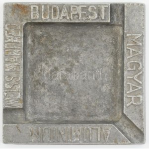 cca 1930 Weiss Manfréd magyar alumínium feliratos fém hamutál. / Aluminum ashtray. 11x11 cm