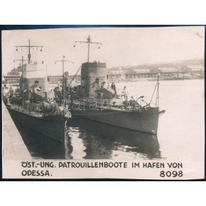 cca 1916 Az osztrák-magyar Dunai flottilla őrnaszádja Odesszánál, fotó. / Austro...