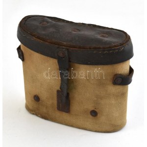 II. világháborús német távcső tok, övtáska. Vászon és bőr. Sérült. 18x15 cm / World War II. binocular holder...