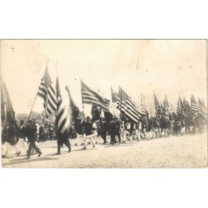 1918-1928 Gyulafehérvár, Karlsburg, Alba Iulia; Sarbarile Unirii. Foto Marza / Románi és Erdély egyesítésének 10...