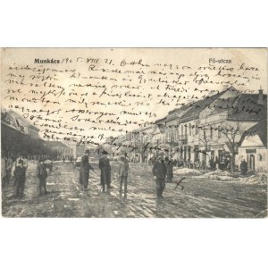 1905 Munkács, Mukacheve, Mukachevo, Mukacevo; Fő utca télen. Bertsik Emil kiadása / main street in winter (EB...