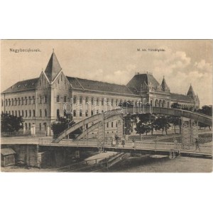 Nagybecskerek, Zrenjanin, Veliki Beckerek; M. kir. törvényház, Vashíd / court, bridge