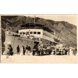 1934 Kotor, Cattaro; Kralj Aleksandar I. passenger ship, automobiles at the port. Foto...