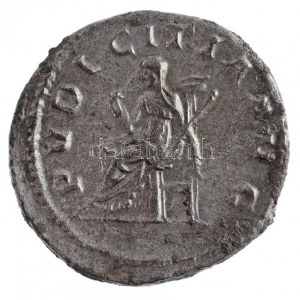 Római Birodalom / Róma / Herennia Etruscilla 249-251. Antoninianus Ag (3,95g) T:2 patina / Roman Empire ...