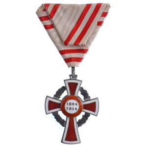 1914. A Vörös Kereszt II. Osztályú Díszjelvénye hadidíszítménnyel fülön jelzett Ag...