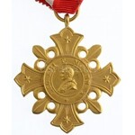 Ausztria 1888. Pro Ecclesia et Pontifice XIII. Leó pápa által alapított aranyozott kitüntetés mellszalagon, eredeti ...