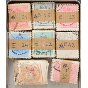 8 db krajcáros bündli kis dobozban, bélyegzésekre illetve lemezhibákra átnézetlen / 8 bundles of 100 from 1874...