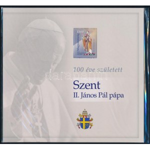 2020 100 éve született Szent II. János Pál pápa bélyegszet benne 4 különféle kivitelű blokk, vágott és feketenyomat is ...