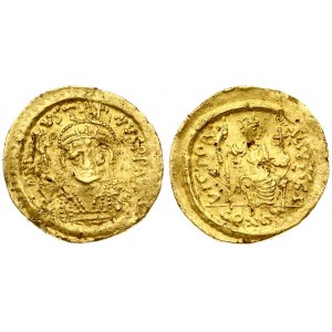 Byzantine Empire 1 Solidus  Justin I (518-527). Averse: Helmeted and cuirassed bust facing three-quarters to right...