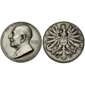 Austria Medal 1956 Otto Ender. Averse: Otto Ender's head to the left. Reverse: Eagle of Austria. Silver. Weight approx...