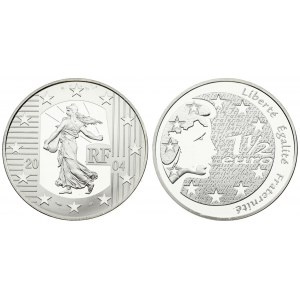 France 1-1/2 Euro 2004 Averse: Sower advancing left within stars. Reverse: Head at left; stars at right. Silver...