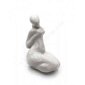 Nude-Sitting, porcelain