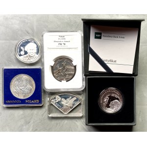 Zestaw 5 sztuk monet 10 złotowych (2003-2009) oraz 10 000 złotych 1987 Jan Paweł II