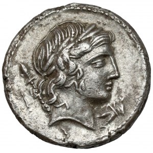 Roman Republic, P. Crepusius (82 BC) AR Denarius