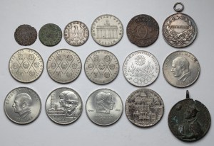 Monety i medale świata MIX, zestaw (16szt)