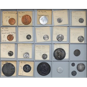 Satz von Kopien und Fälschungen von polnischen Münzen (22 Stück)