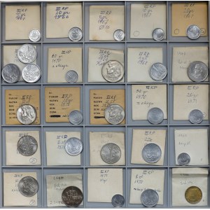 Tablett mit PRL-Münzen - die schönen 1960er und frühen 1970er Jahre