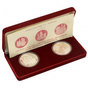 Medals 200th anniversary of the birth of Adam Mickiewicz in a case