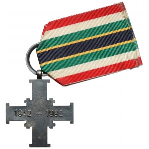 3 DSK memorial cross 1942-1992