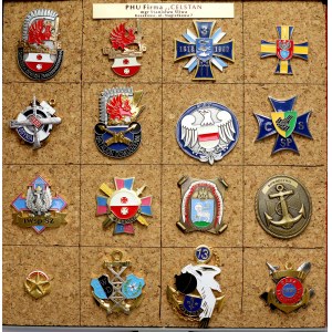 Poľsko od roku 1990 - sada vojenských odznakov (16ks)