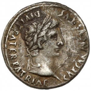 Octavianus Augustus (27 pred n. l. - 14 n. l.), denár - vnuci