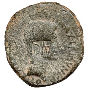 Octavian August (27 BC - 12 NE) As - countermarked AVG