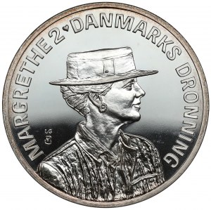 Denmark, 200 kroner 1990