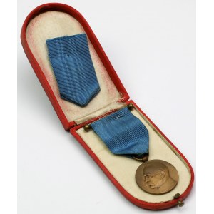 Second Republic, Medal of the 10th Anniversary of Regained Independence