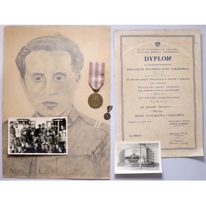 Medal Zwycięstwa i Wolności + dokument nadania oraz zdjęcia