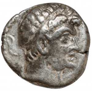 Řecko, Sogdiana, Buchara, napodobenina Euthydemovy tetradrachmy (200-180 př. n. l.).