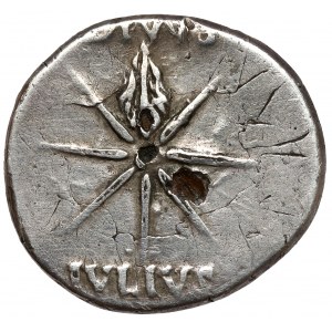 Octavian August (27 BC - 14 AD) Denarius Subaeratus - Julius Caesar Star