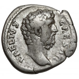 Aelius (136-138 AD) Denarius, Rome - Pietas